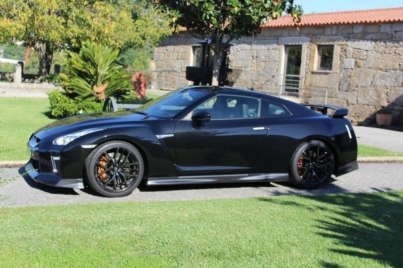 Nissan gtr r3