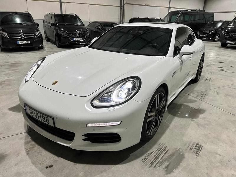 Usado Porsche Panamera 250 HP (183 kW) 2013 Branco Citadino
