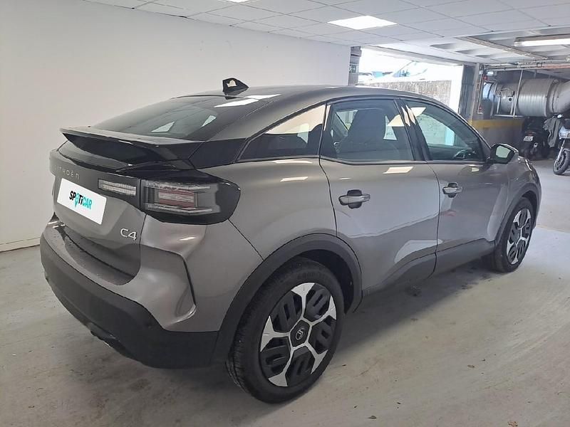 Usado Citroën C4 136 HP (100 kW) 2025 Cinzento Sedan