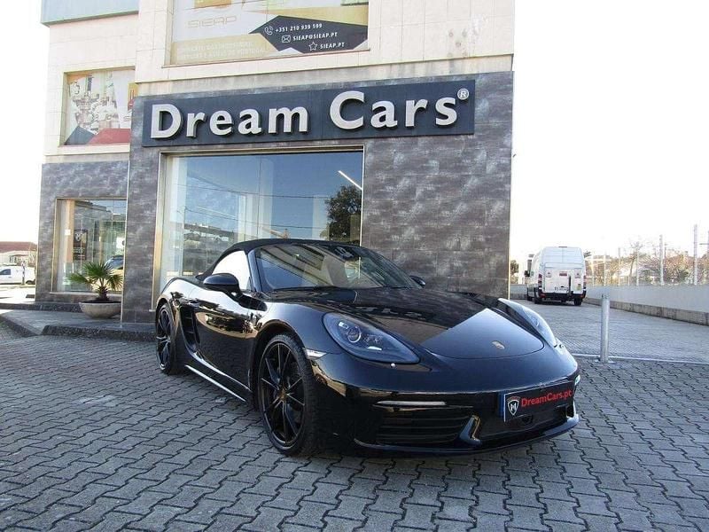 Usado Porsche 718 300 HP (220 kW) 2019 Preto Cabrios