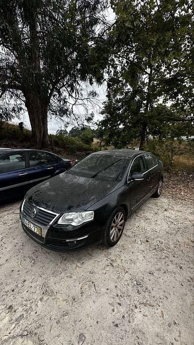 Usado 2007 VW Passat Sedan | € 2.000 - Imagem 1/4
