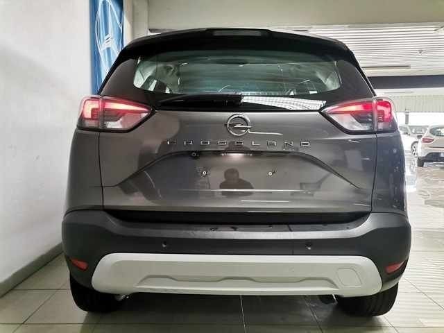 Usado Opel Crossland X 102 HP (75 kW) 2022 Cinzento SUV