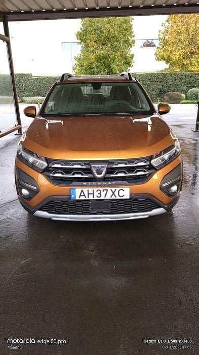 Usado 2021 Dacia Sandero Comfort Sedan | € 13.999 (Preço justo) - Imagem 1/4