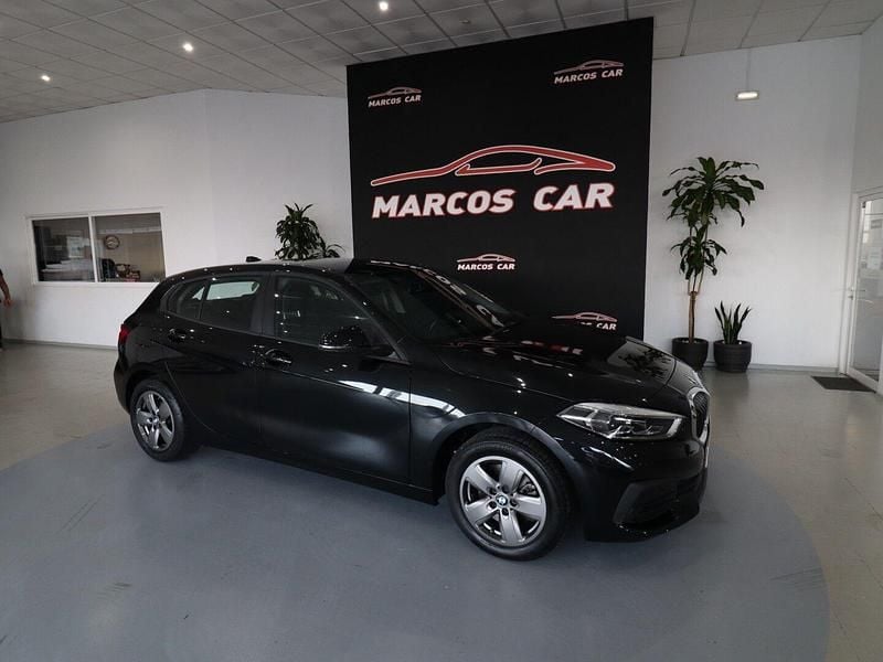 Preto Usado 2020 BMW 116 Advantage Citadino | € 20.900 (Bom preço) - Imagem 1/4
