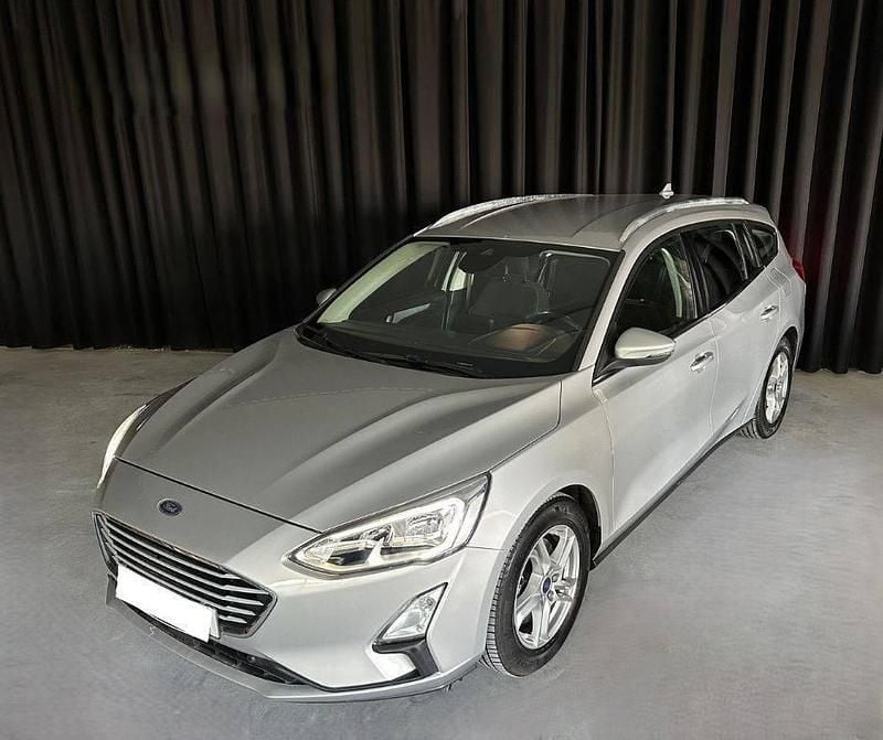 Usado Ford Focus 125 HP (91 kW) 2019 Cinzento Carrinha