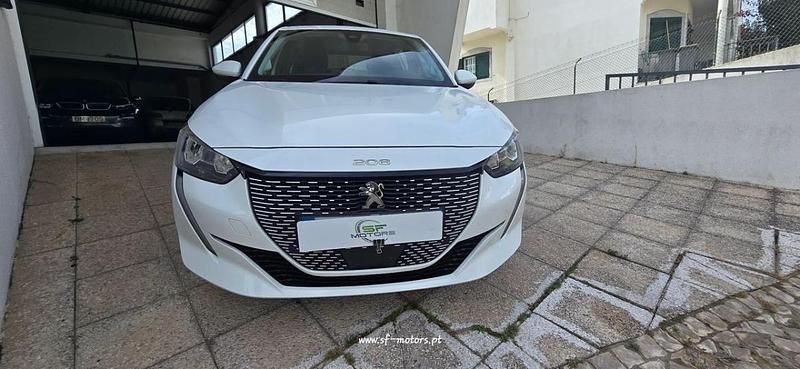 Branco Usado 2021 Peugeot e-208 Citadino | € 17.990 (Preço justo) - Imagem 1/4