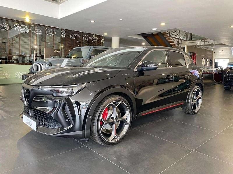 Novo Alfa Romeo Junior Veloce 205 kW (280 HP) 2025 Preto SUV
