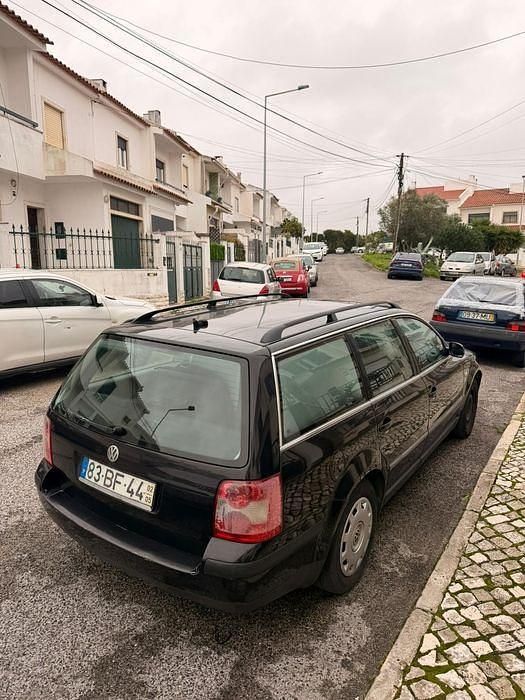 Usado 2002 VW Passat Sedan | € 2.650 (Bom preço) - Imagem 1/4