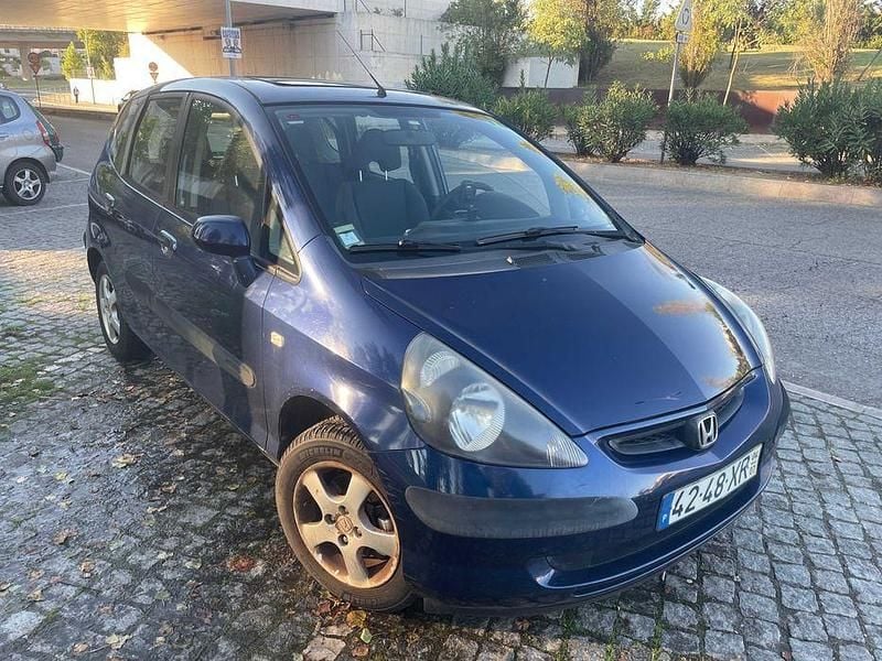 Usado 2004 Honda Jazz Citadino | € 3.000 - Imagem 1/4