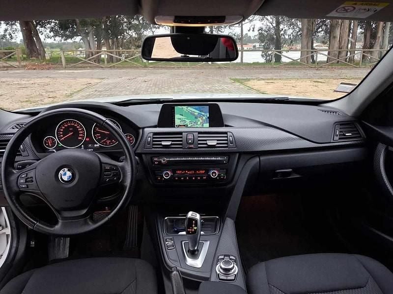 Usado BMW 320 163 HP (119 kW) 2014 Branco Carrinha