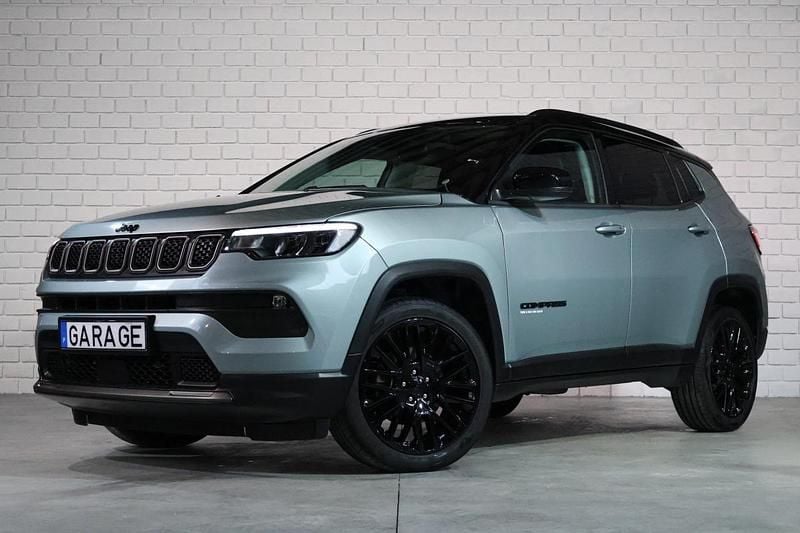 Azul Usado 2023 Jeep Compass SUV | € 28.990 (Preço elevado) - Imagem 1/4