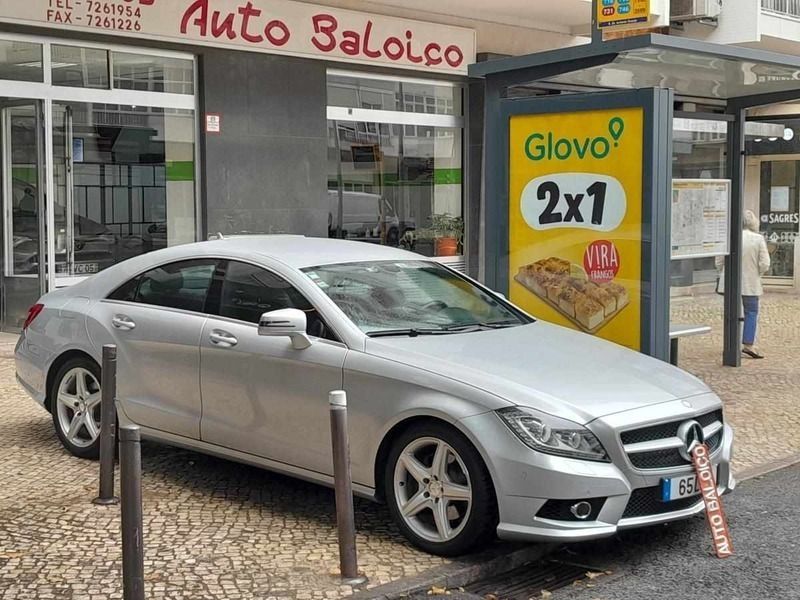 Cinzento Usado 2011 Mercedes CLS350 | € 19.990 - Imagem 1/4