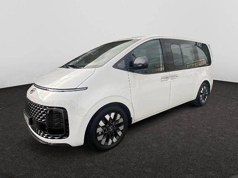 Usado Hyundai Staria 2023 Outra Monovolume