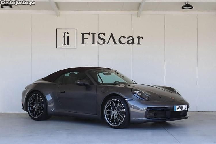 Cinza Usado 2022 Porsche 911 Carrera 4 Coupé | € 158.000 - Imagem 1/1