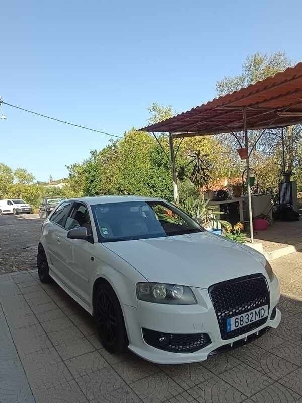 Branco Usado 2004 Audi A3 | € 6.500 (Preço justo) - Imagem 1/4