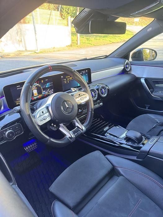 Usado Mercedes A45 AMG StreetStyle 421 HP (309 kW) 2020 Sedan