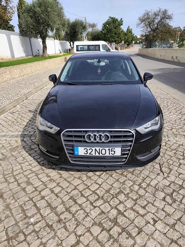 Preto Usado 2013 Audi A3 Citadino | € 14.900 (Preço elevado) - Imagem 1/4