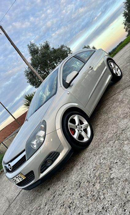 Usado Opel Astra GTC 125 HP (91 kW) 2008