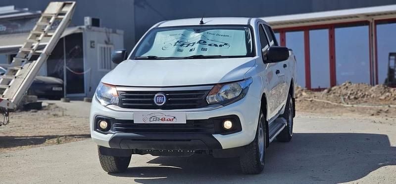 Branco Usado 2018 Fiat Fullback Pickup | € 29.990 - Imagem 1/4