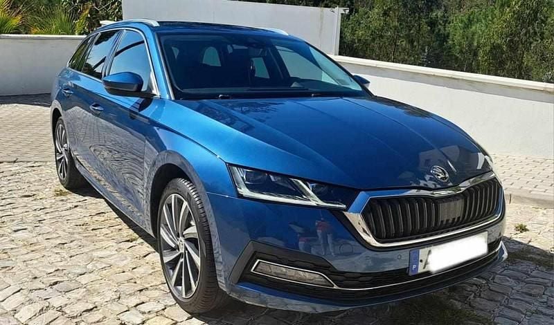 Azul Usado 2020 Skoda Octavia Citadino | € 19.500 - Imagem 1/4