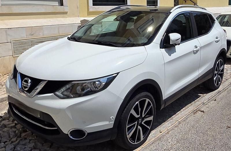 Usado 2015 Nissan Qashqai Tekna SUV | € 10.050 (Super Preço) - Imagem 1/4