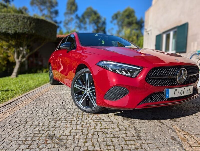 Usado 2023 Mercedes A250 Advanced Plus Sedan | € 30.000 - Imagem 1/4
