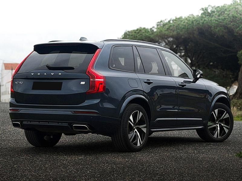Usado Volvo XC90 R-Design 391 HP (287 kW) 2020 Azul SUV