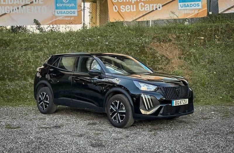 Preto Usado 2025 Peugeot 2008 Style SUV | € 21.490 (Preço justo) - Imagem 1/4
