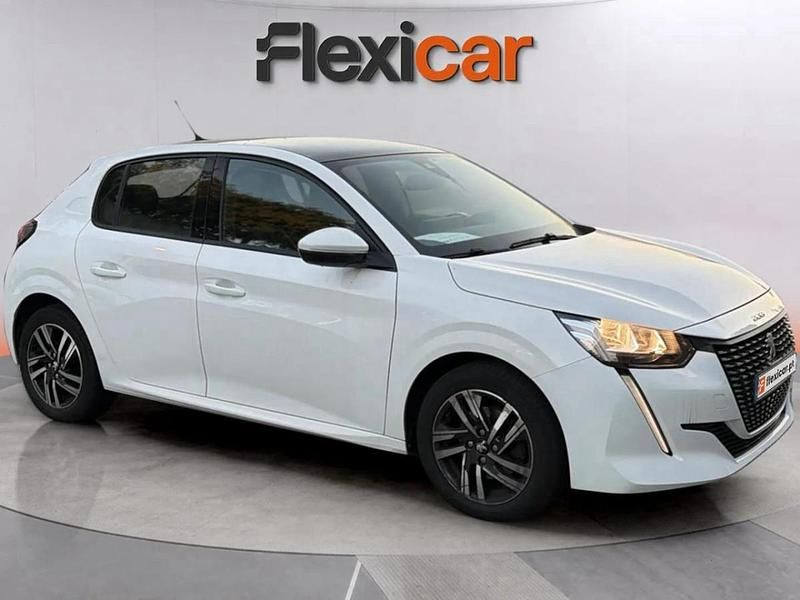 Branco Usado 2019 Peugeot 208 Allure Citadino | € 14.980 (Preço justo) - Imagem 1/4