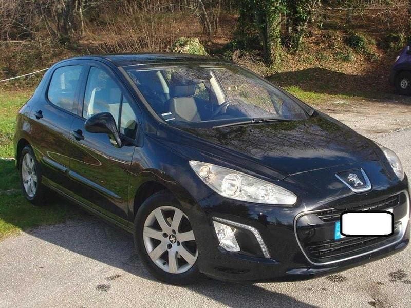 Usado Peugeot 308 92 HP (67 kW) 2012 Preto