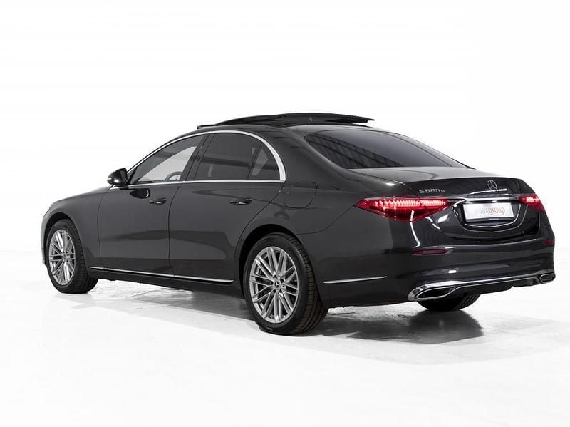 Usado Mercedes S580 510 HP (375 kW) 2022 Preto Sedan