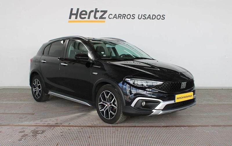Preto Usado 2023 Fiat Tipo City Life | € 18.490 (Preço justo) - Imagem 1/4