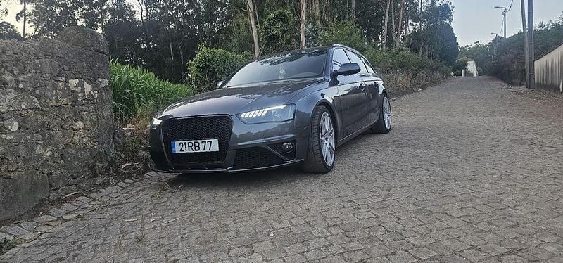 Usado 2012 Audi A4 S-Line Carrinha | € 15.500 (Caro) - Imagem 1/4