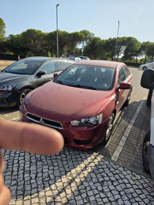 Usado 2009 Mitsubishi Lancer Sedan | € 6.000 - Imagem 1/4