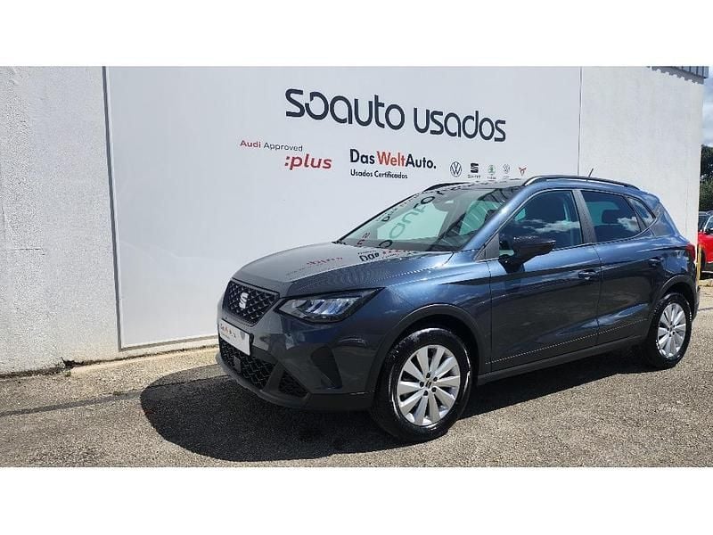 Cinzento escuro metalizado Usado 2024 Seat Arona Style SUV | € 18.490 (Preço justo) - Imagem 1/4