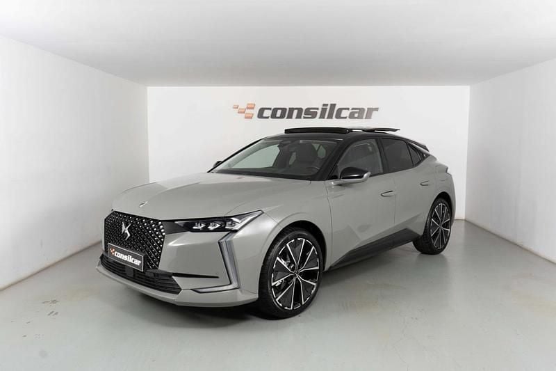 Cinza Usado 2022 DS Automobiles DS4 SUV | € 27.980 (Super Preço) - Imagem 1/4
