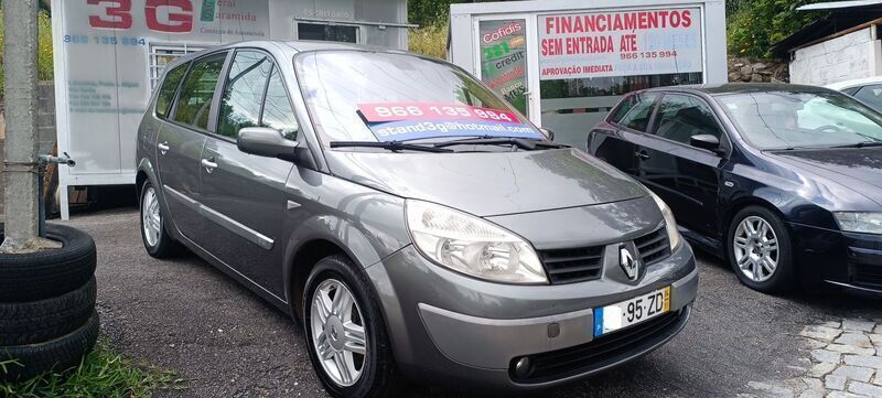 Cinza Usado 2004 Renault Scénic II Monovolume | € 5.500 (Caro) - Imagem 1/4
