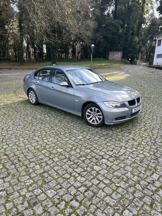 Usado 2007 BMW 320 Sedan | € 6.500 (Bom preço) - Imagem 1/4