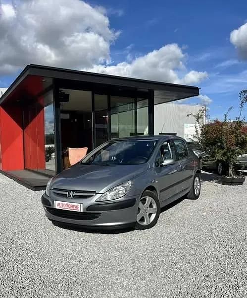 Cinza Usado 2002 Peugeot 307 Citadino | € 5.000 (Preço justo) - Imagem 1/4