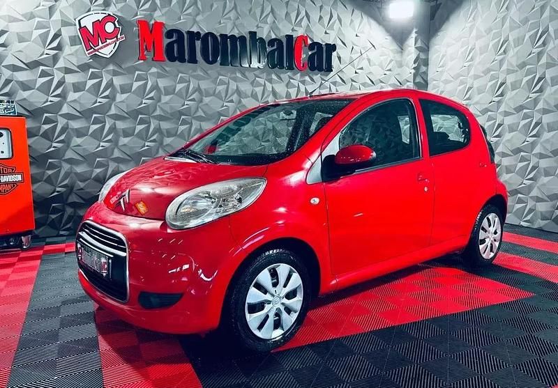 Vermelho Usado 2011 Citroën C1 Attraction Citadino | € 5.990 (Preço justo) - Imagem 1/4