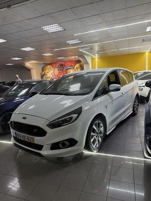 Usado Ford S-MAX S 150 HP (110 kW) 2019 Monovolume