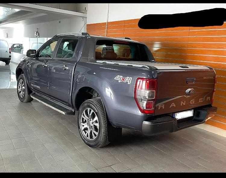 Usado Ford Ranger 160 HP (117 kW) 2018 Cinzento Pickup