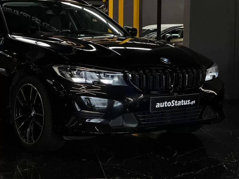 Usado BMW 318 150 HP (110 kW) 2022 Preto Carrinha