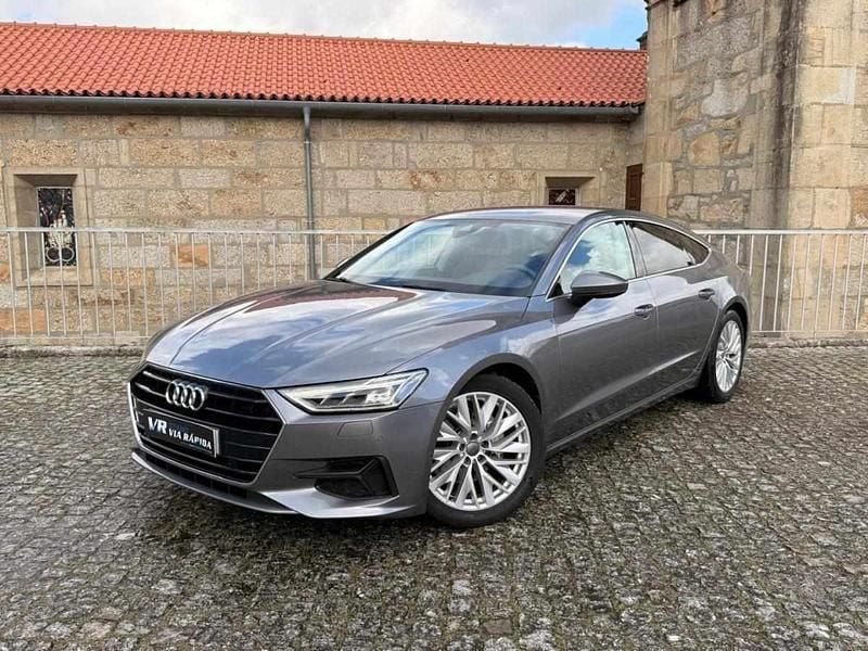 Cinzento Usado 2020 Audi A7 Design Citadino | € 41.900 - Imagem 1/4