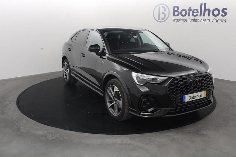 Preto Usado 2025 Audi Q3 SUV | € 61.490 - Imagem 1/4