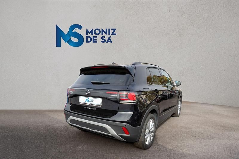 Usado VW T-Cross 95 HP (69 kW) 2024 Preto SUV