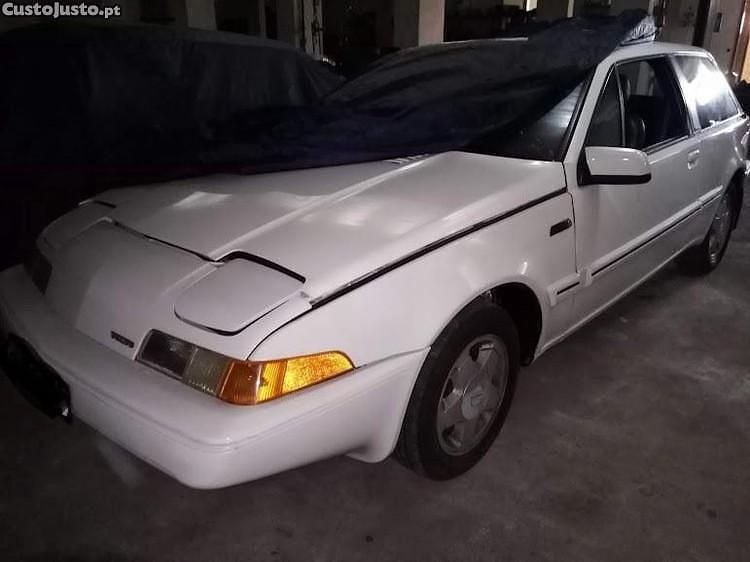 Branco Usado 1991 Volvo 480 Coupé | € 5.700 - Imagem 1/1