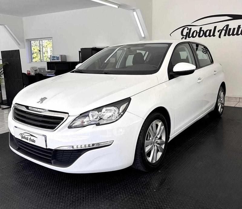 Usado Peugeot 308 99 HP (72 kW) 2016 Branco Citadino