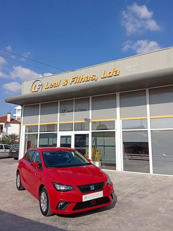 Usado Seat Ibiza Reference 95 HP (69 kW) 2023 Vermelho Citadino