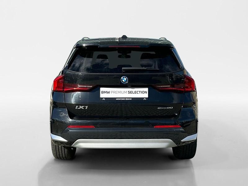 Usado BMW iX1 150 kW (204 HP) 2024 Preto SUV